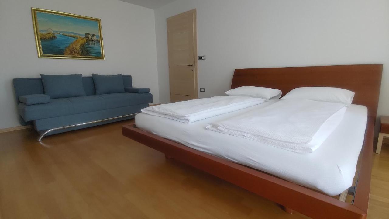 Apartmaji Palea Изола Экстерьер фото